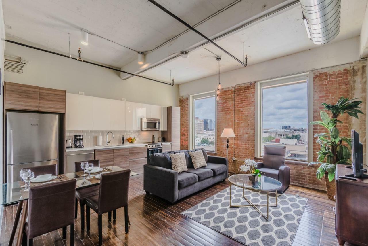Regal Stays Corporate Apartments - Downtown Dallas Bagian luar foto