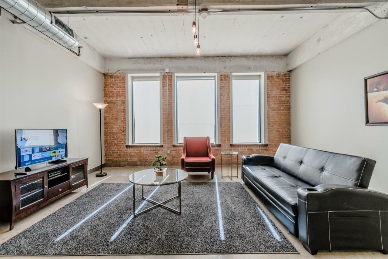 Regal Stays Corporate Apartments - Downtown Dallas Bagian luar foto