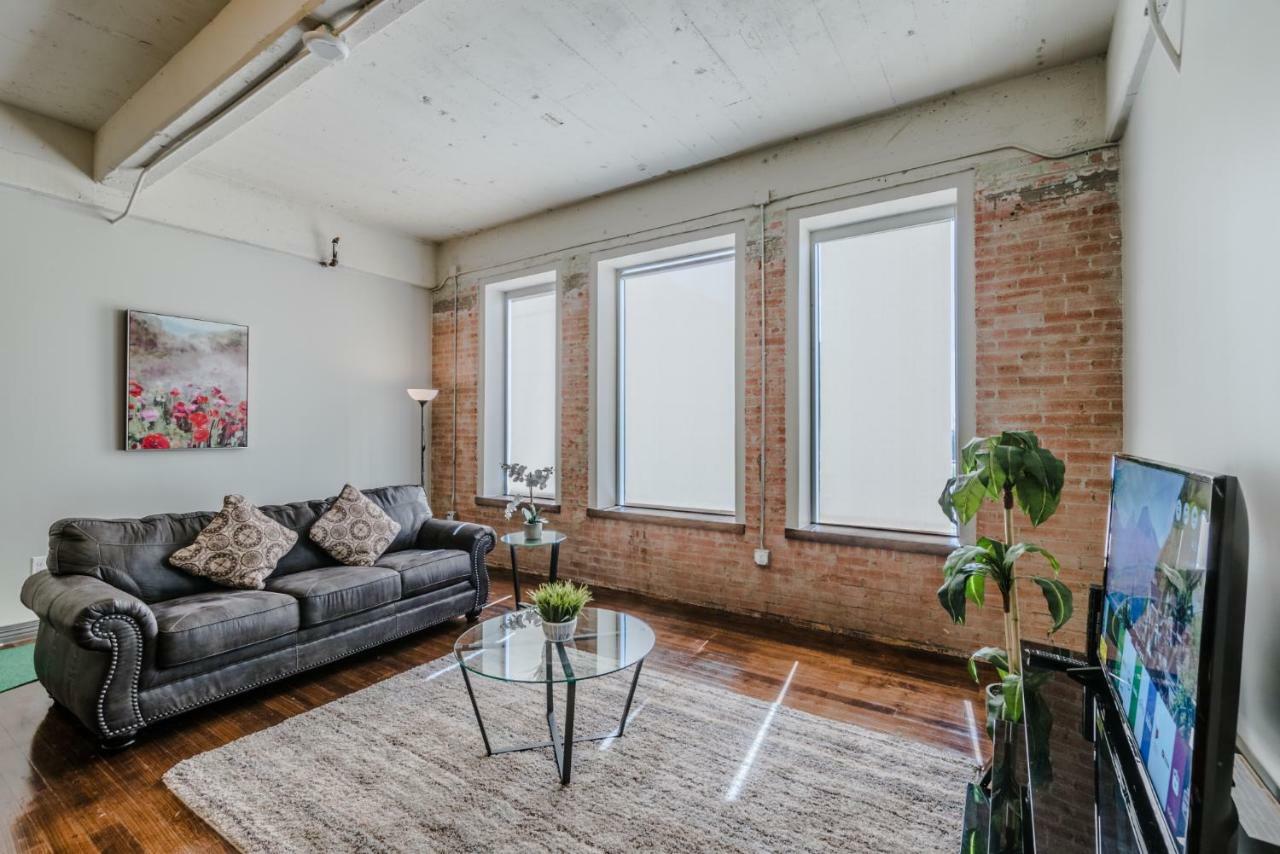Regal Stays Corporate Apartments - Downtown Dallas Bagian luar foto