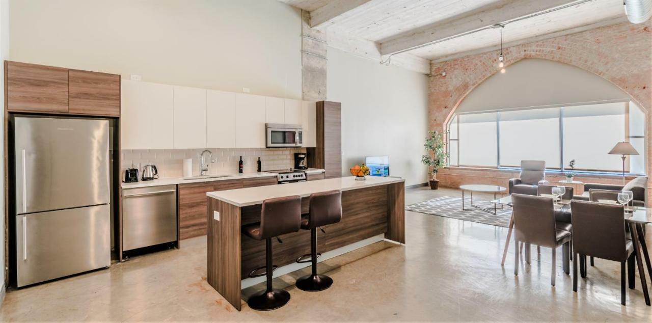Regal Stays Corporate Apartments - Downtown Dallas Bagian luar foto