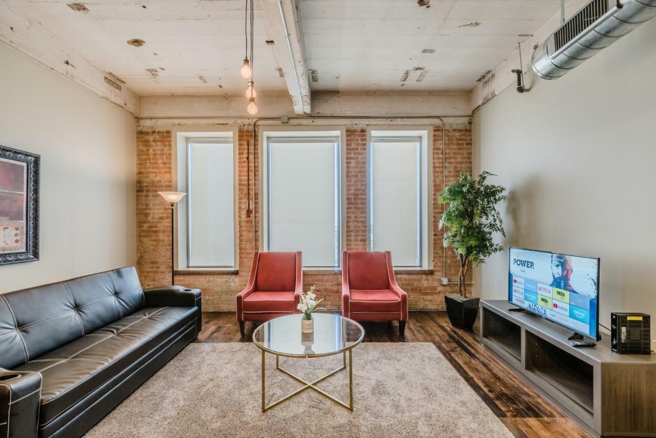 Regal Stays Corporate Apartments - Downtown Dallas Bagian luar foto