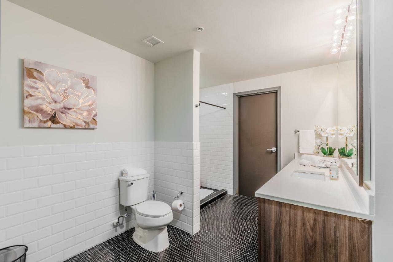 Regal Stays Corporate Apartments - Downtown Dallas Bagian luar foto