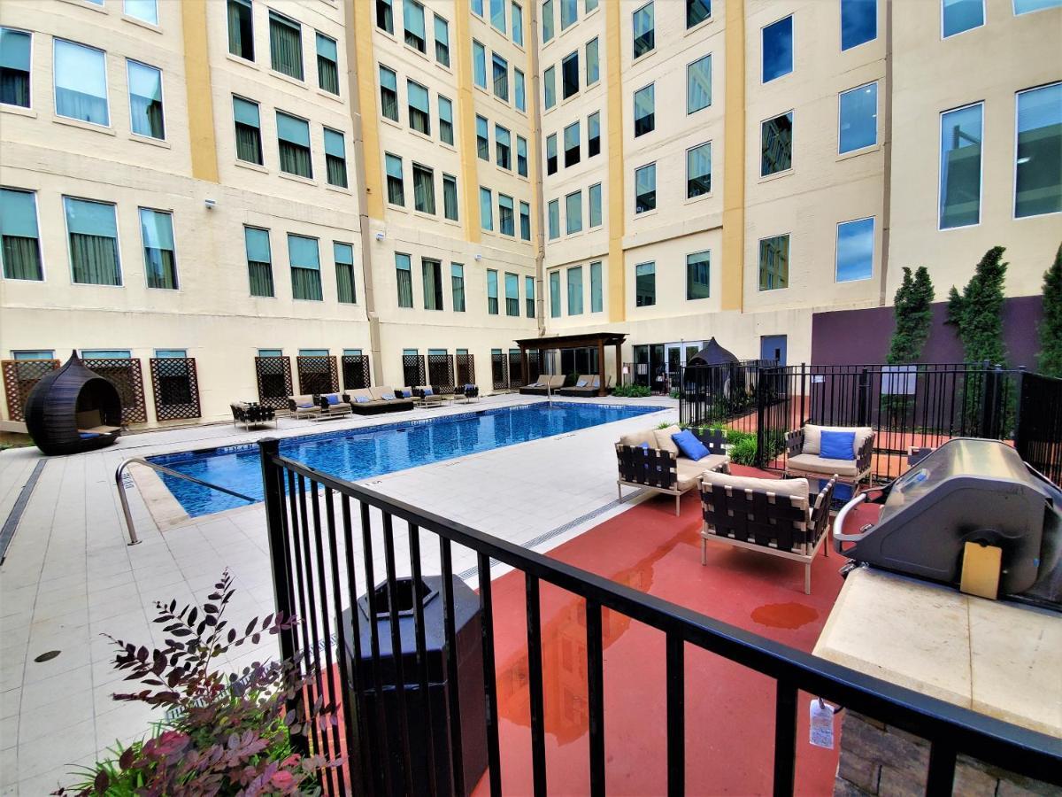 Regal Stays Corporate Apartments - Downtown Dallas Bagian luar foto